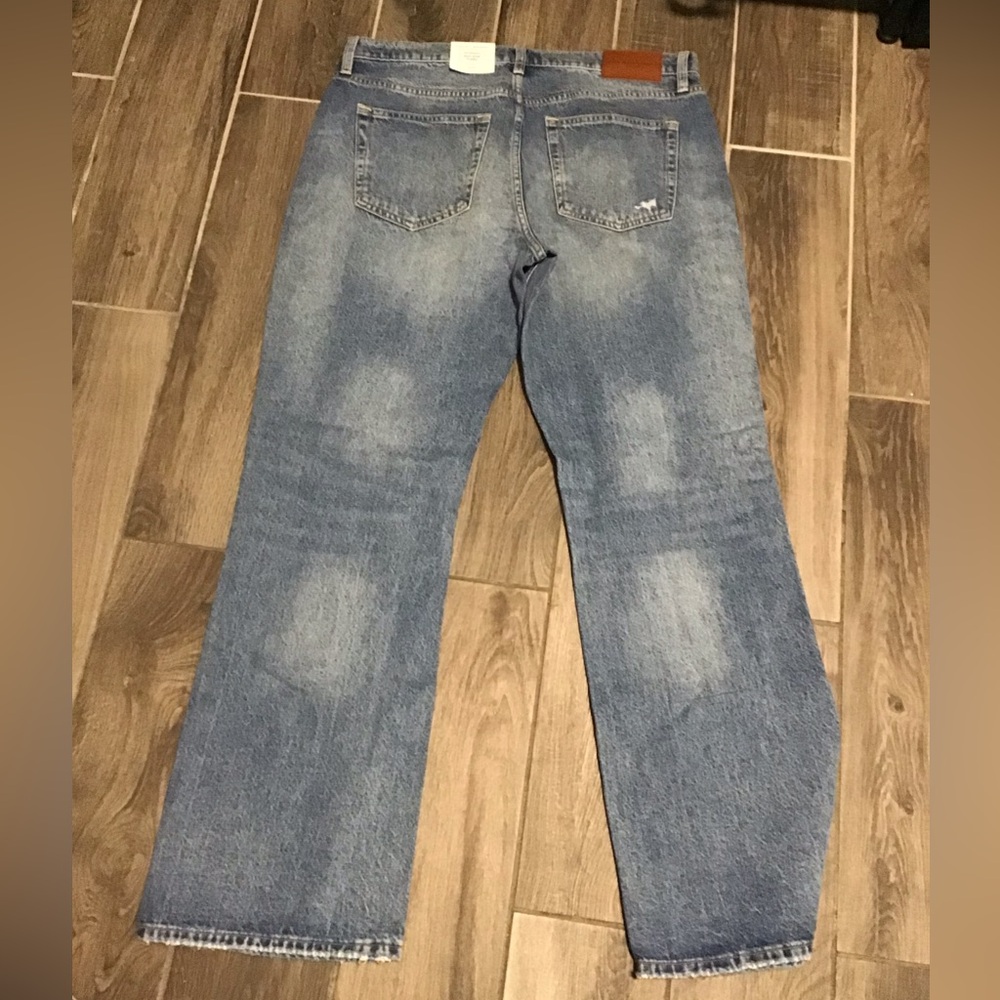 NWT! Lucky Brand Boyfriend Jeans in Classic Blue - Picture 4 of 10